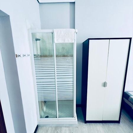 Hostal Conde De Alba マドリード エクステリア 写真