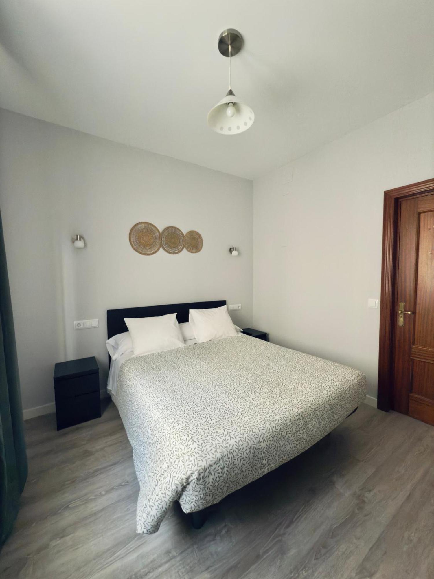 Hostal Conde De Alba マドリード エクステリア 写真